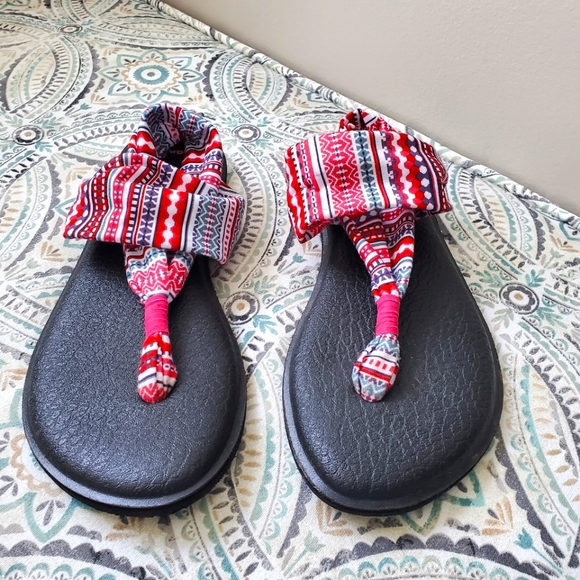 Sanuk Yoga Sling Sandals - Picture 1 of 4